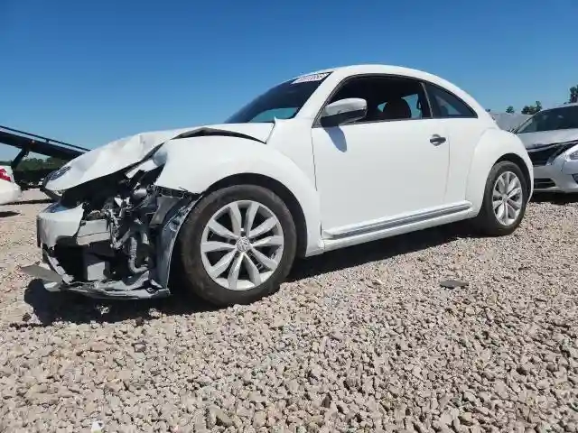 3VWF17AT4HM625726 2017 VOLKSWAGEN BEETLE-0