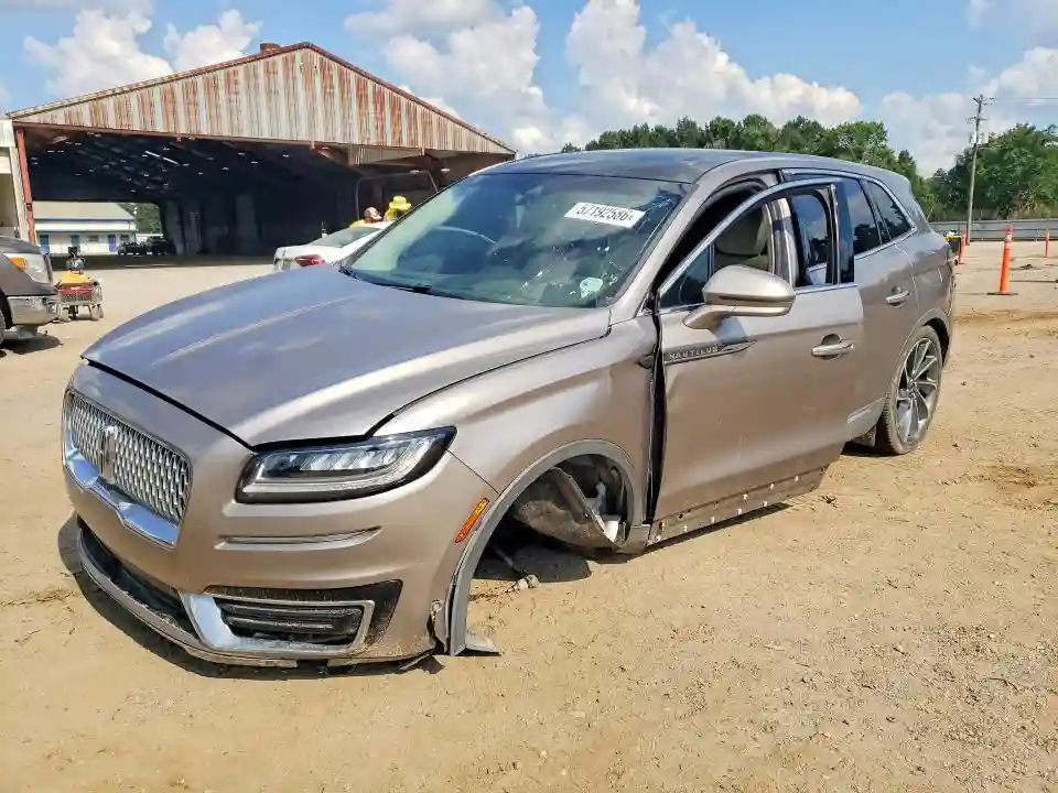 2LMPJ6K91LBL29268 2020 LINCOLN NAUTILUS-0