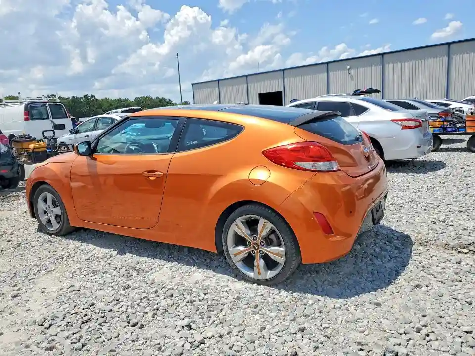 KMHTC6AD9CU056424 2012 HYUNDAI VELOSTER-1
