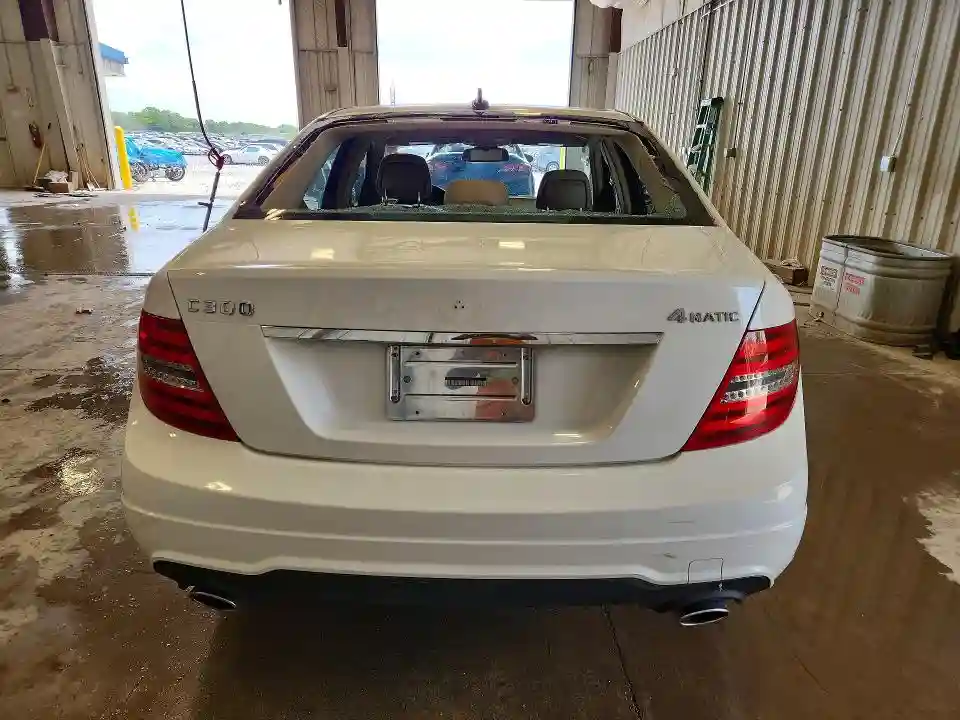 WDDGF8AB8DR274680 2013 MERCEDES-BENZ C-CLASS-5
