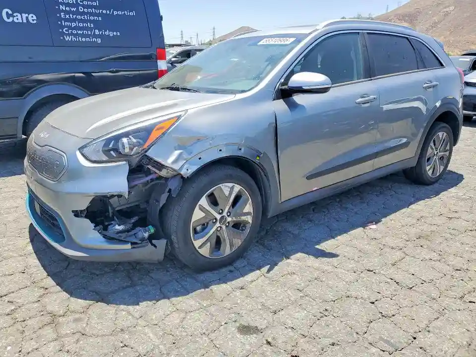 KNDCE3LG0N5135952 2022 KIA NIRO-0