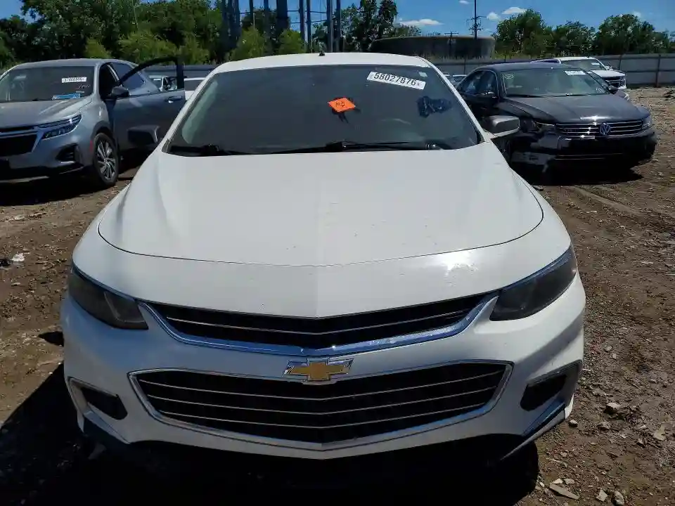 1G1ZC5ST7JF172665 2018 CHEVROLET MALIBU-4