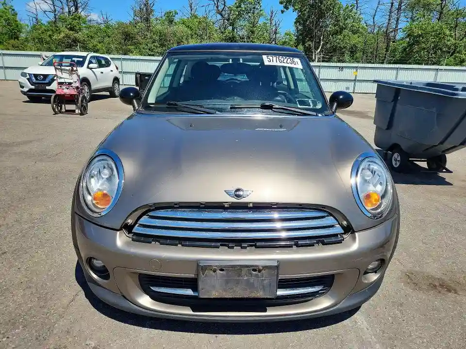 WMWSU3C5XCT255048 2012 MINI COOPER-4