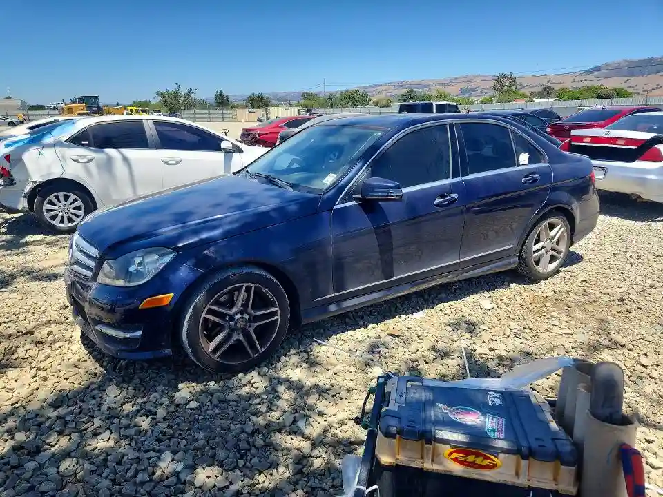 WDDGF5HB4DG105109 2013 MERCEDES-BENZ C-CLASS-0