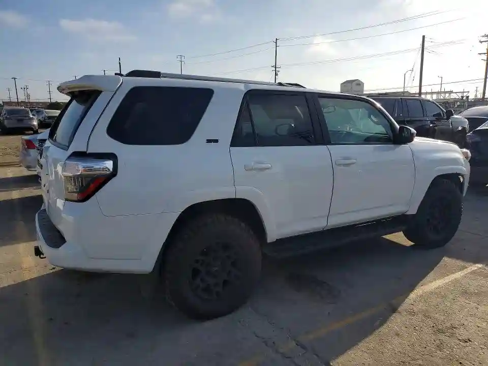 JTEEU5JR1P5291900 2023 TOYOTA 4RUNNER-2