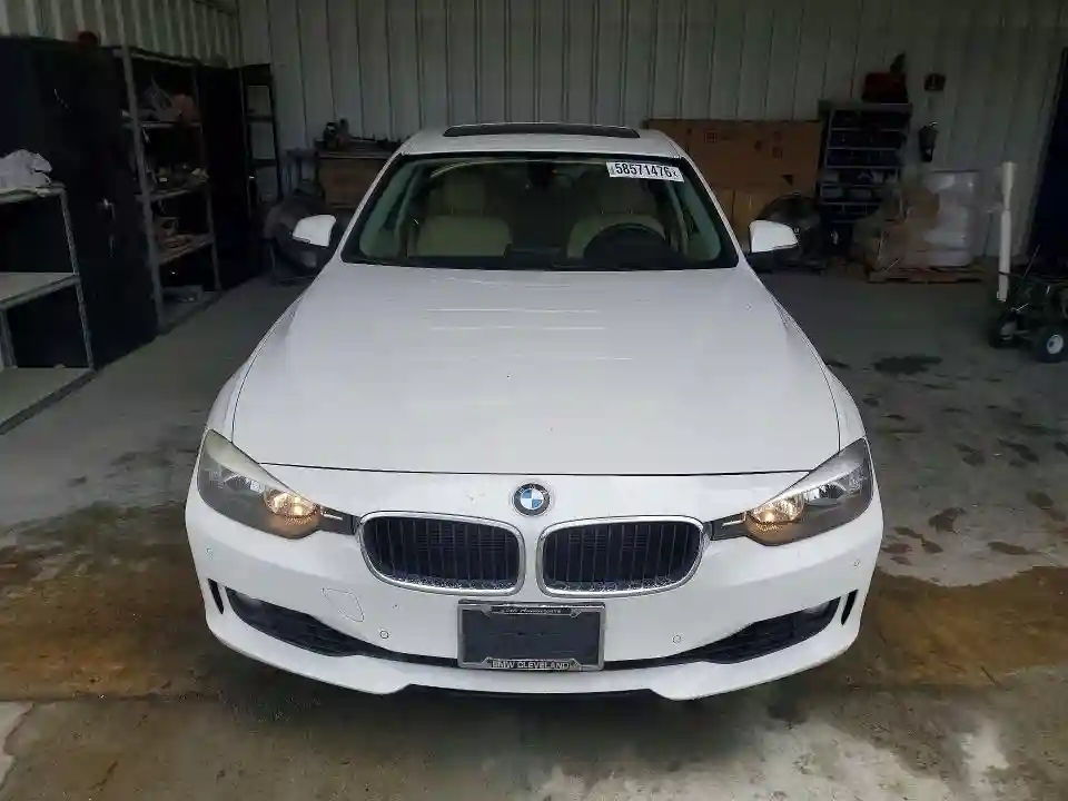 WBA3B3C58EJ977353 2014 BMW 3 SERIES-4