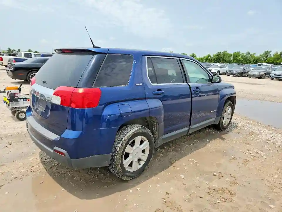 2CTALBEW2A6261146 2010 GMC TERRAIN-2