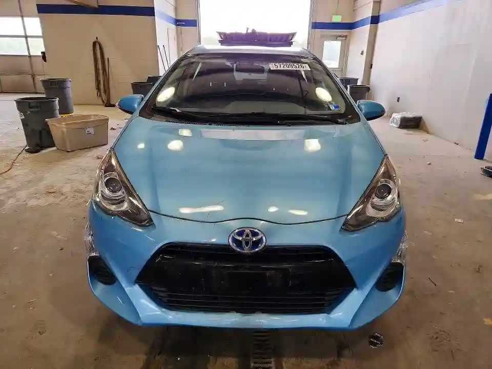 JTDKDTB38F1105670 2015 TOYOTA PRIUS-4