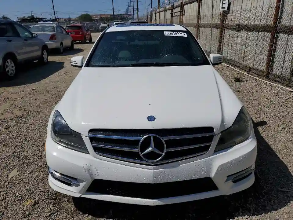 WDDGF4HB2EA965606 2014 MERCEDES-BENZ C-CLASS-4