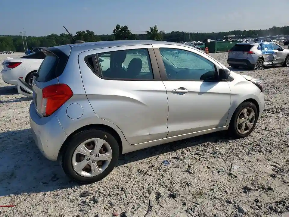 KL8CB6SA7LC412945 2020 CHEVROLET SPARK-2