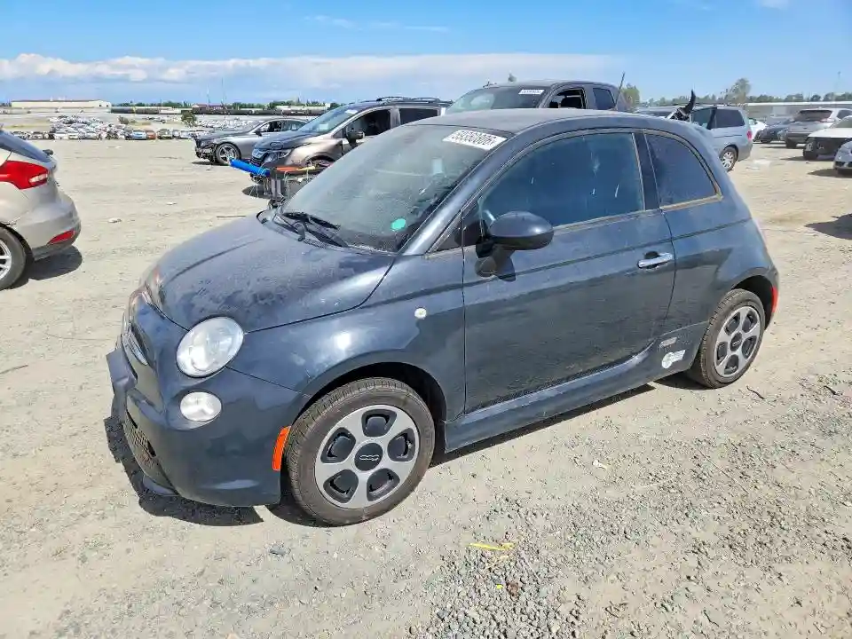 3C3CFFGE4GT193111 2016 FIAT 500-1