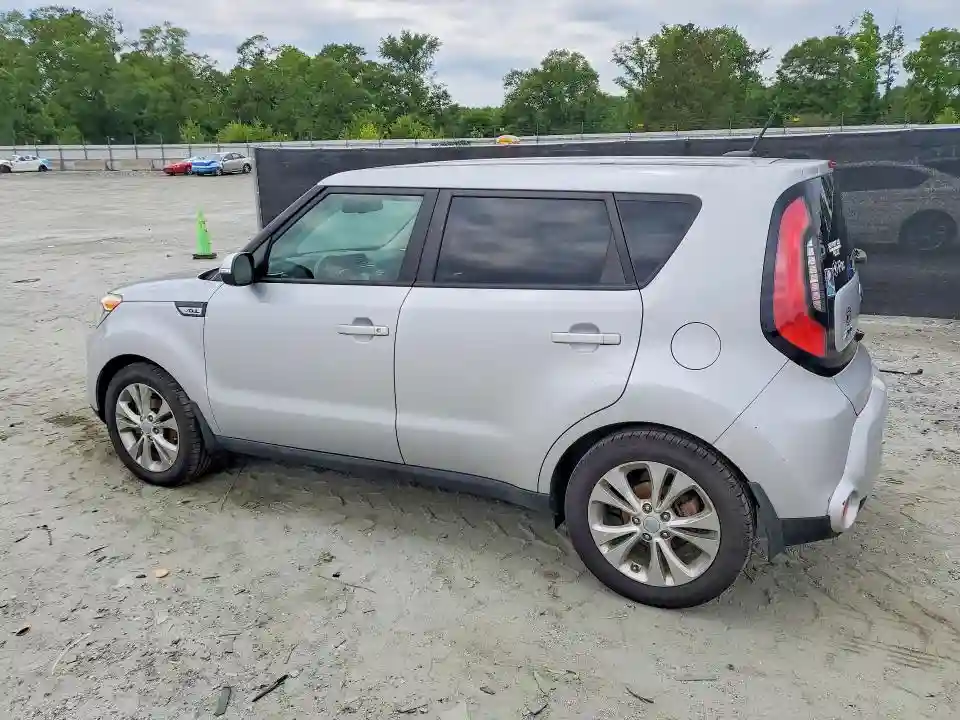 KNDJX3A5XG7858346 2016 KIA SOUL-1