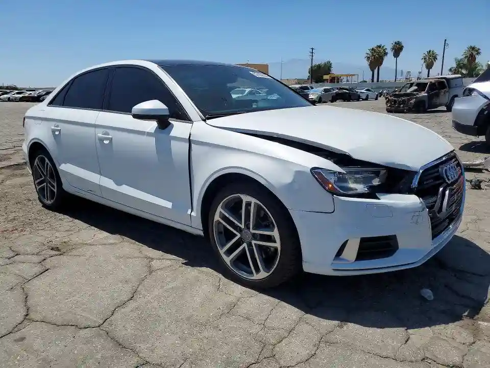 WAUB8GFF1J1035225 2018 AUDI A3-3