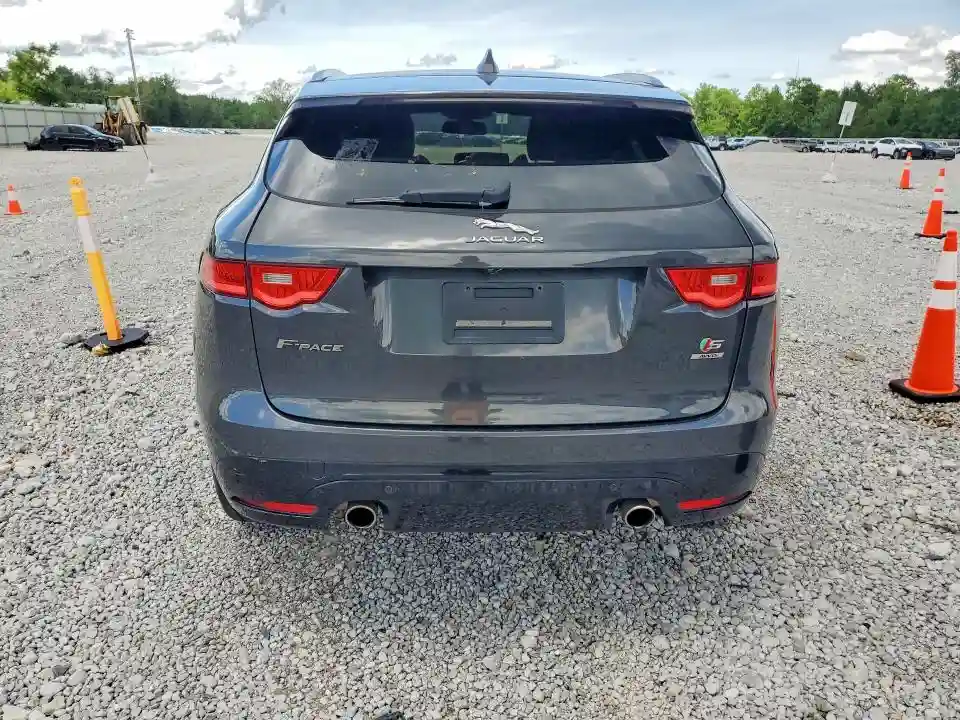 SADCM2FV3JA289861 2018 JAGUAR F-PACE-5