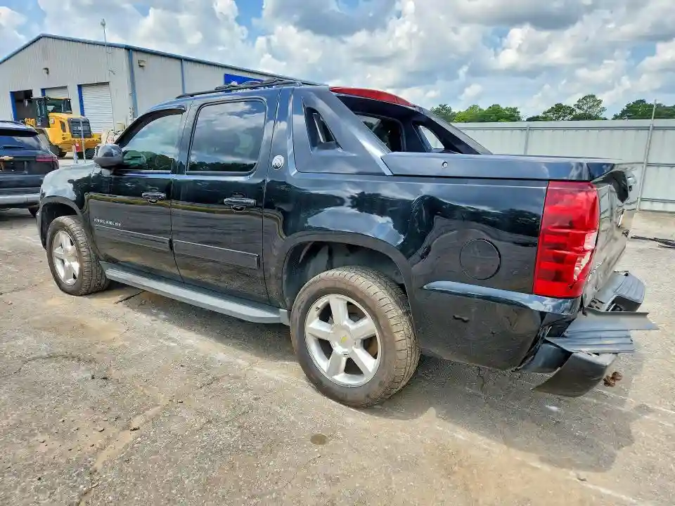 3GNTKFE77DG116272 2013 CHEVROLET AVALANCHE-1