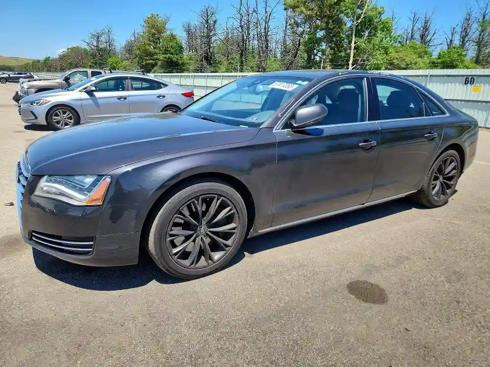 WAUAVAFD0CN037530 2012 AUDI A8-0
