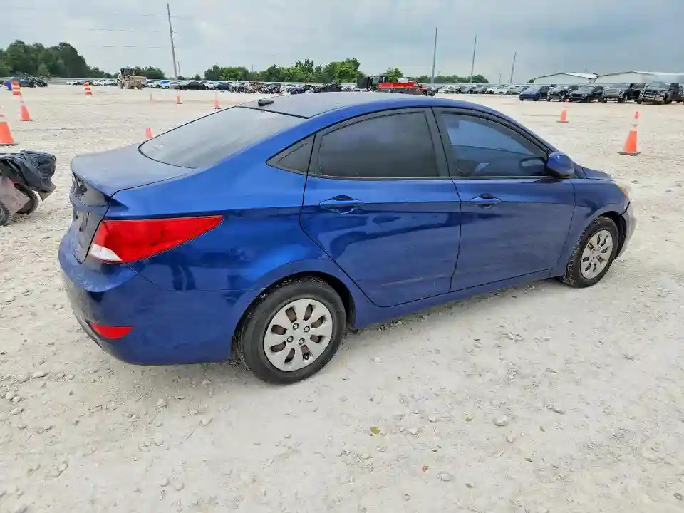 KMHCT4AE2GU060687 2016 HYUNDAI ACCENT-2