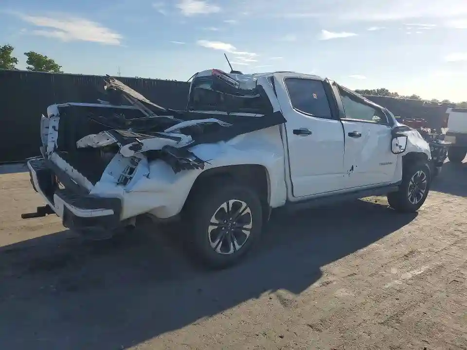1GCGTDEN4N1261750 2022 CHEVROLET COLORADO-2