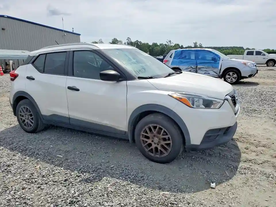 3N1CP5CU7KL532360 2019 NISSAN KICKS-3
