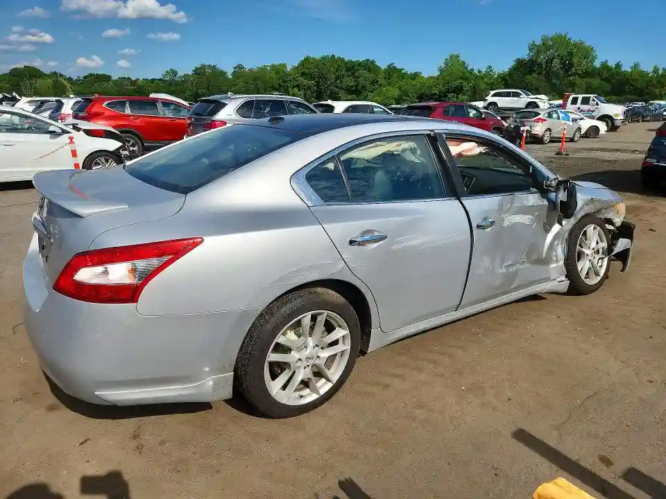 1N4AA5AP1AC808003 2010 NISSAN MAXIMA-2