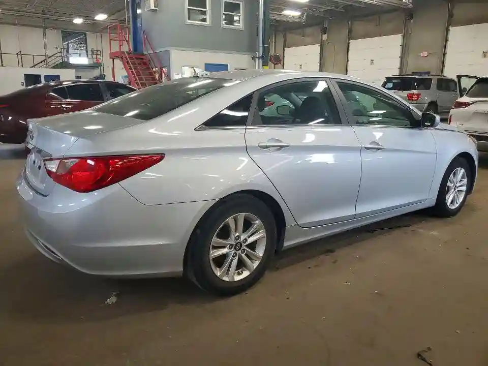 5NPEB4AC2BH083680 2011 HYUNDAI SONATA-2