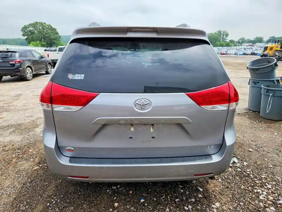 5TDKK3DC8DS391491 2013 TOYOTA SIENNA-5