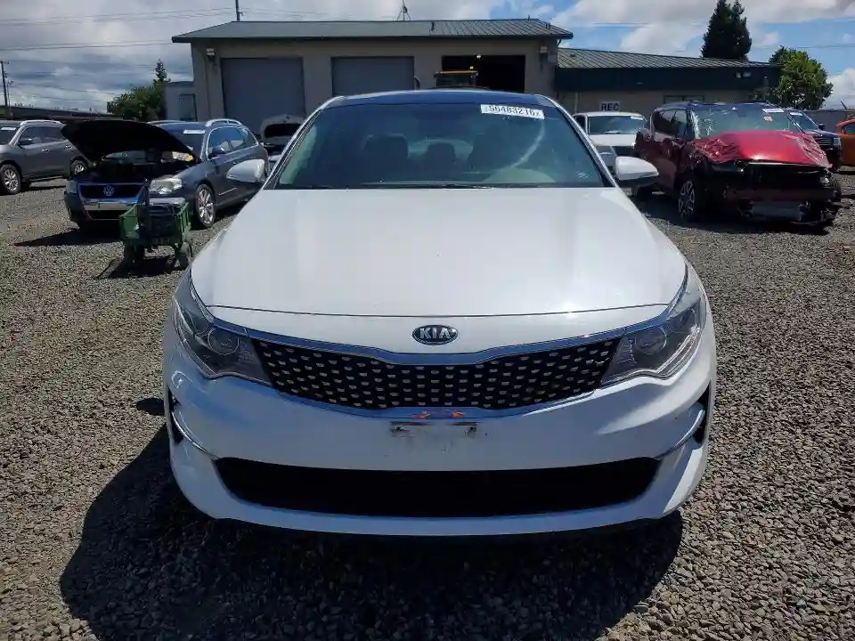 5XXGU4L30GG013212 2016 KIA OPTIMA-4