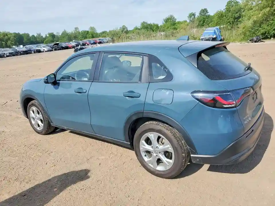 3CZRZ1H38PM707768 2023 HONDA HR-V-1