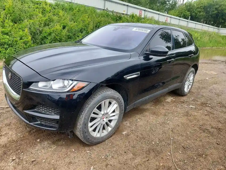 SADCS2BV8HA061263 2017 JAGUAR F-PACE-0