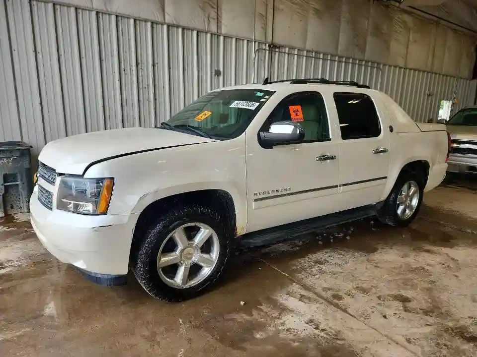 3GNTKGE70DG146378 2013 CHEVROLET AVALANCHE-0