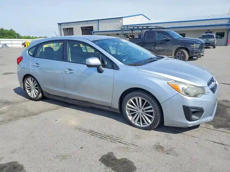 JF1GPAD67D2217768 2013 SUBARU IMPREZA-3
