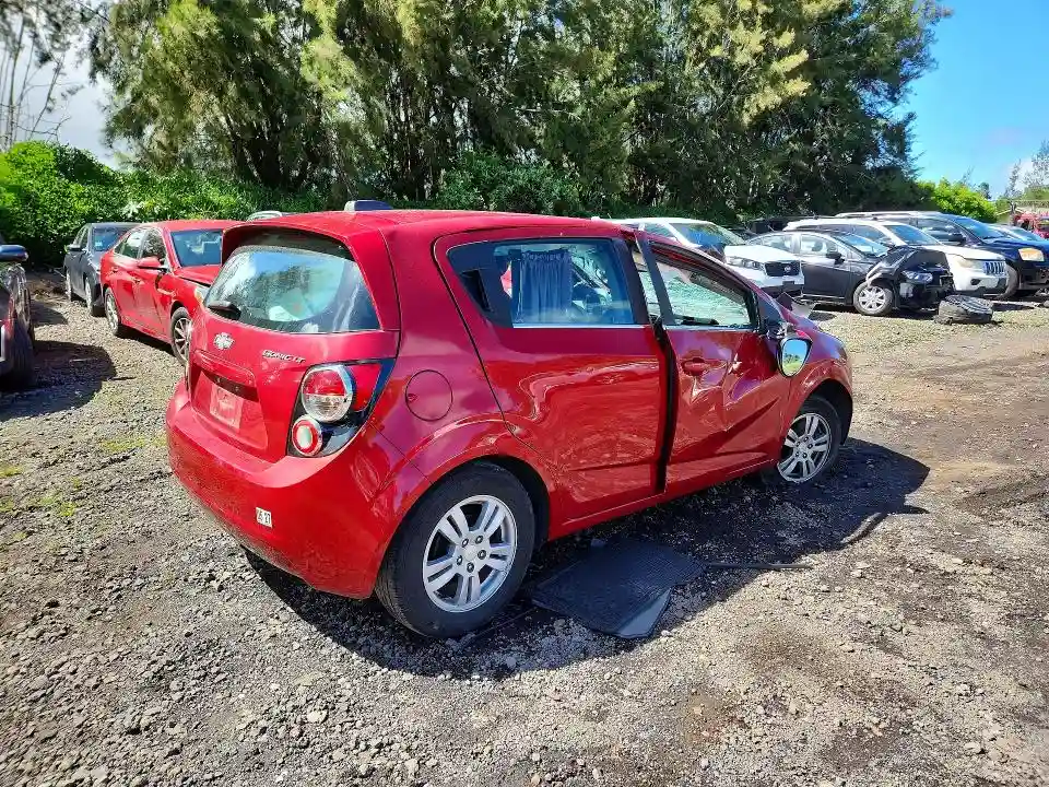 1G1JC6SH7F4171078 2015 CHEVROLET SONIC-2