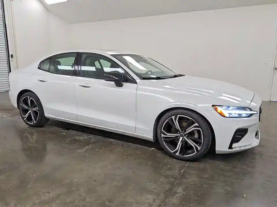 7JRL12FK2RG319002 2024 VOLVO S60-3