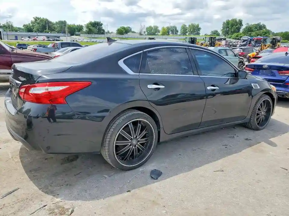 1N4AL3AP9GN326570 2016 NISSAN ALTIMA-2