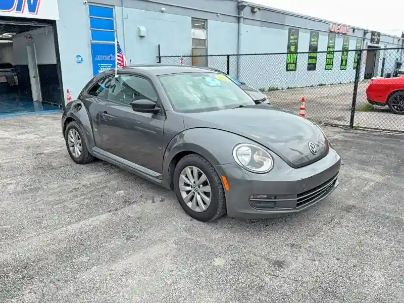 3VWFP7AT7EM621339 2014 VOLKSWAGEN BEETLE-0
