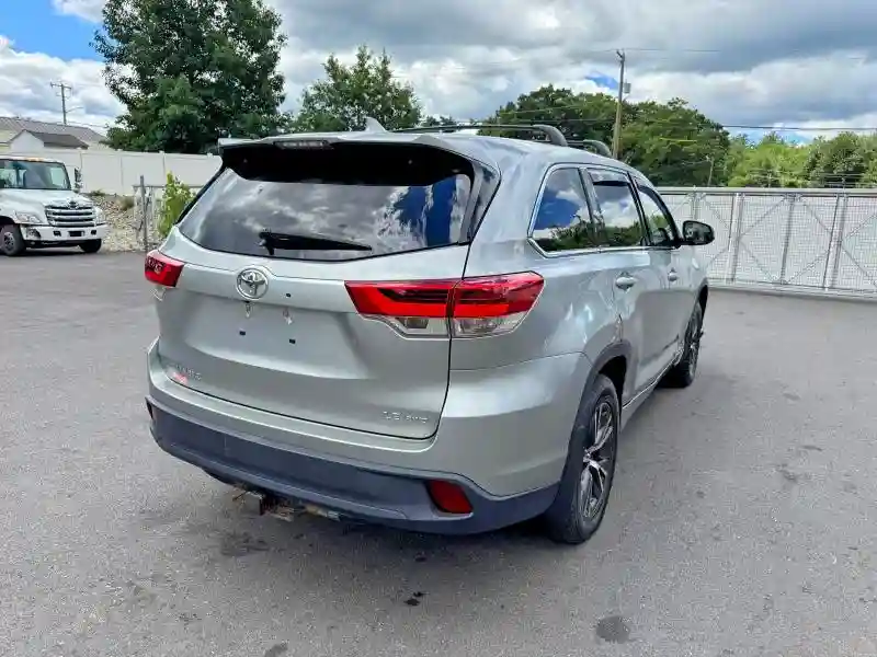 5TDBZRFH9HS367178 2017 TOYOTA HIGHLANDER-2