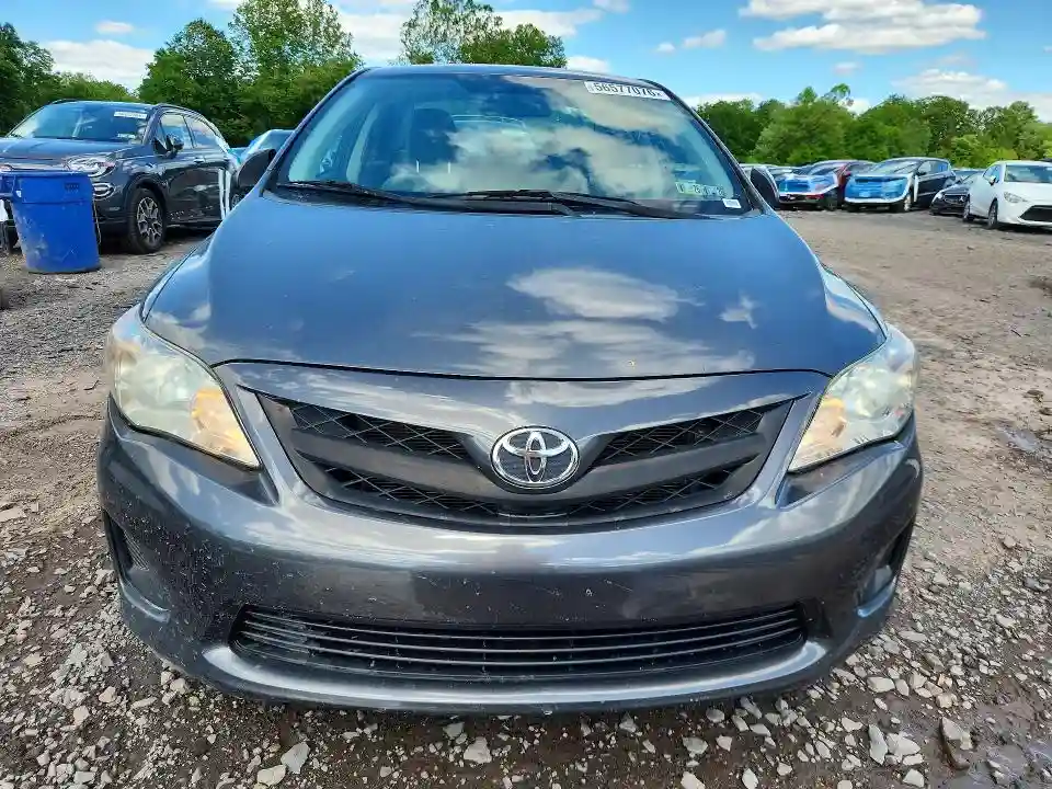 2T1BU4EE2DC960781 2013 TOYOTA COROLLA-4