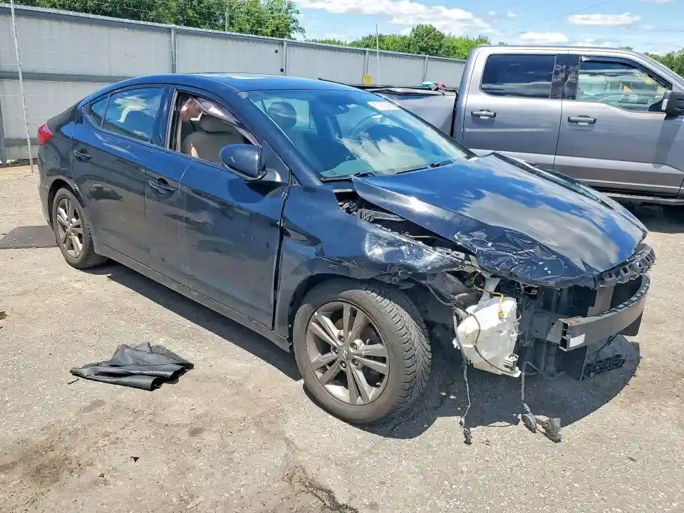 5NPD84LF2JH222397 2018 HYUNDAI ELANTRA VA-3