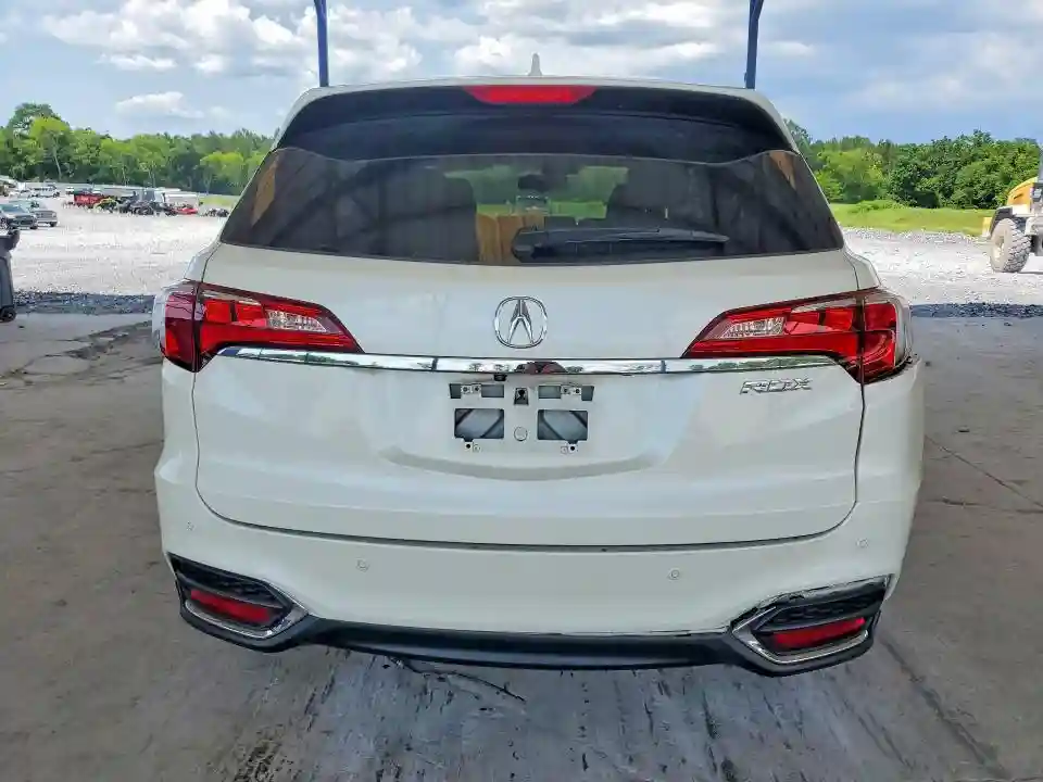 5J8TB3H76JL009510 2018 ACURA RDX-5