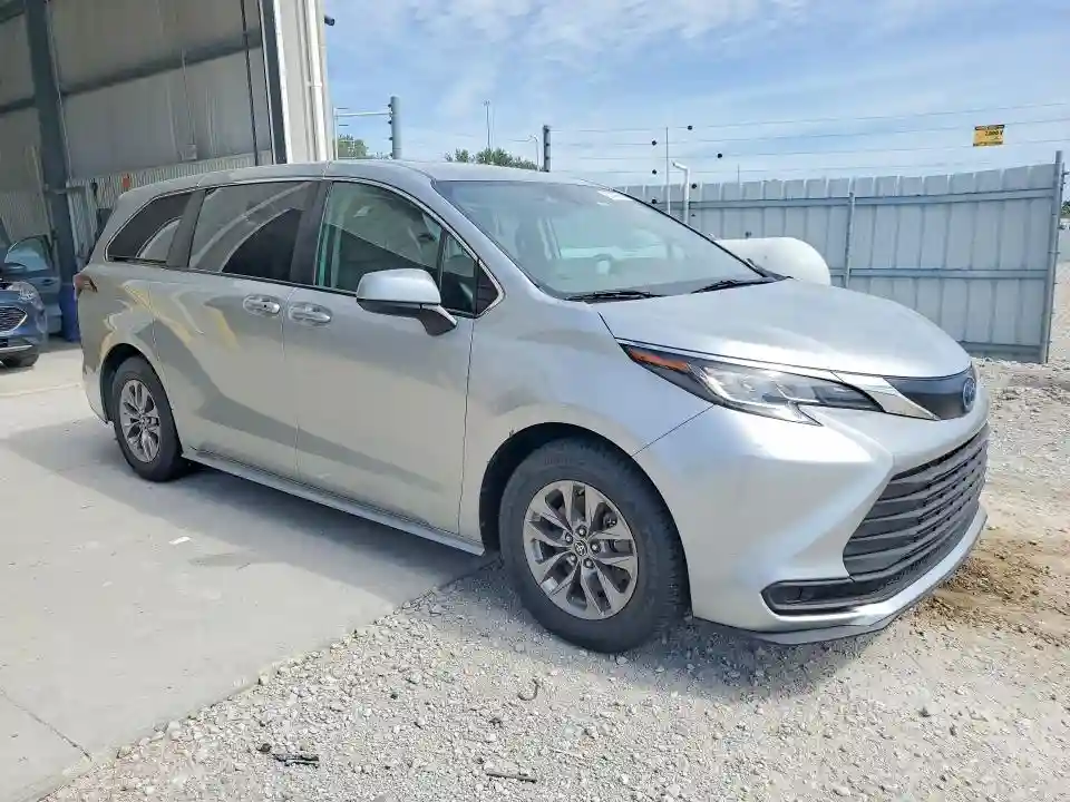 5TDKSKFC6NS062927 2022 TOYOTA SIENNA-3