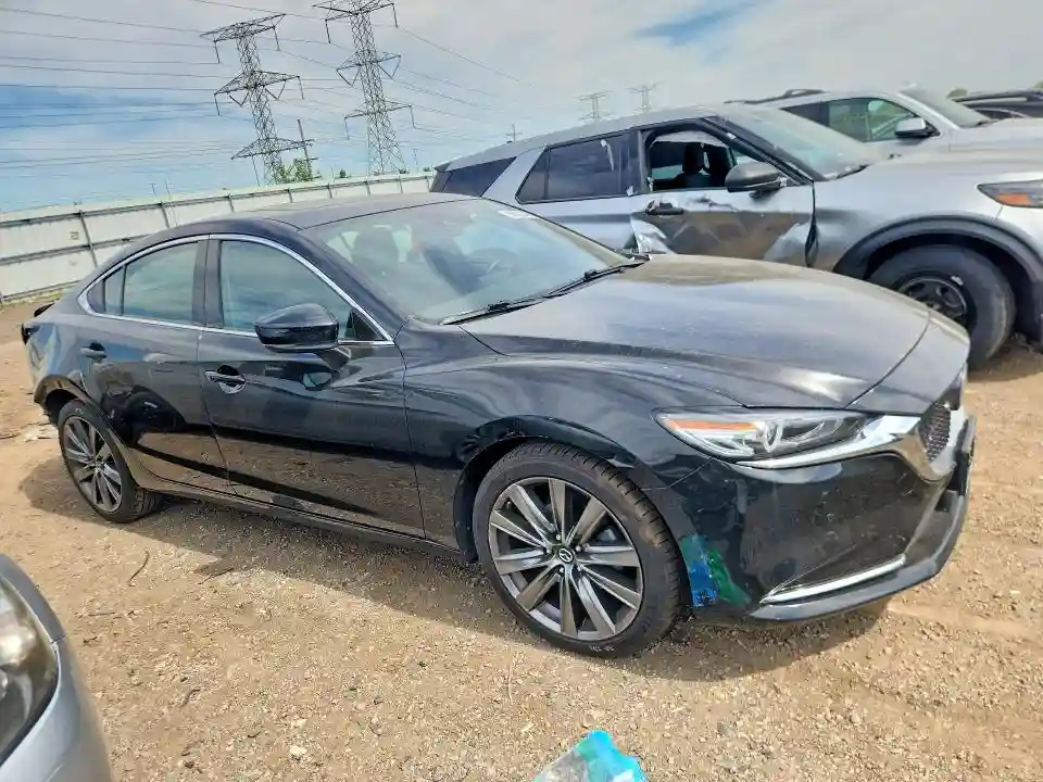 JM1GL1XY6J1321785 2018 MAZDA 6-3