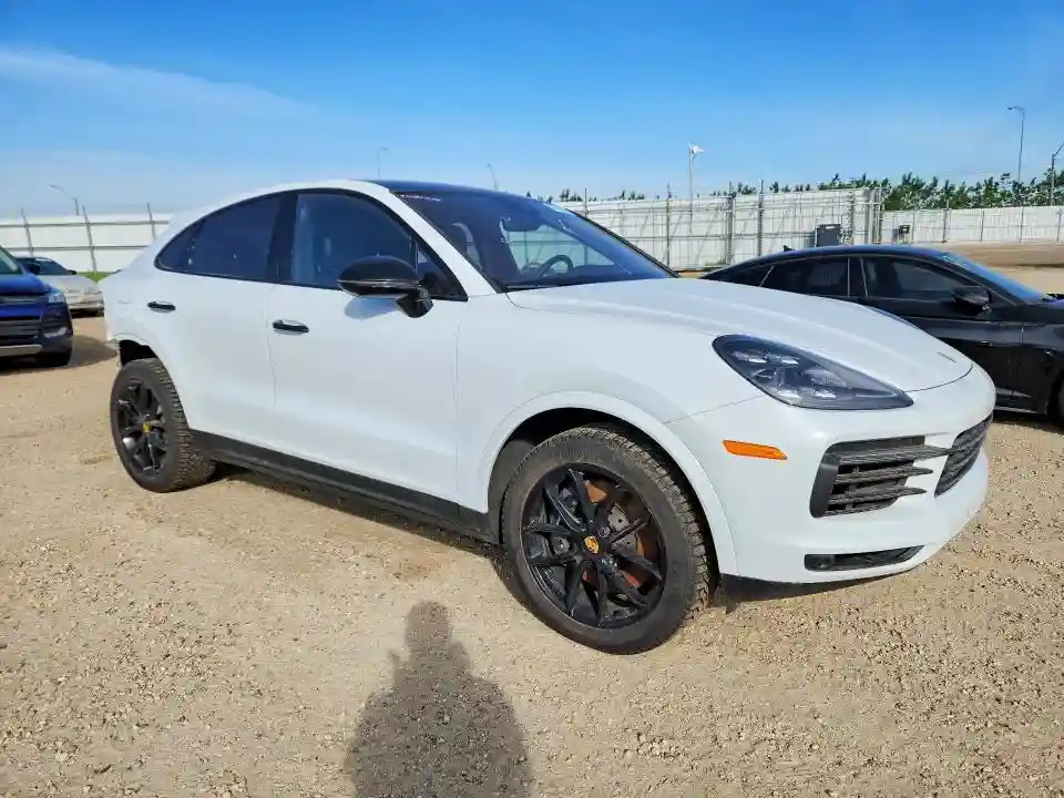 WP1BA2AY8PDA27342 2023 PORSCHE CAYENNE-3