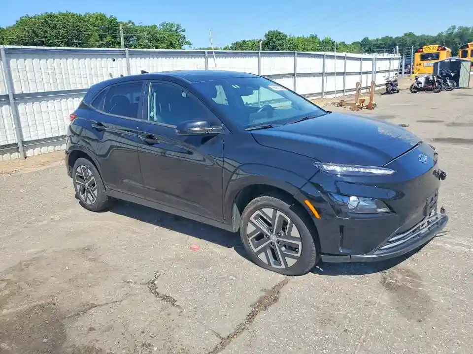 KM8K33AG1PU186482 2023 HYUNDAI KONA-3