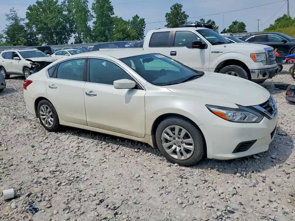 1N4AL3AP4HC124183 2017 NISSAN ALTIMA-3