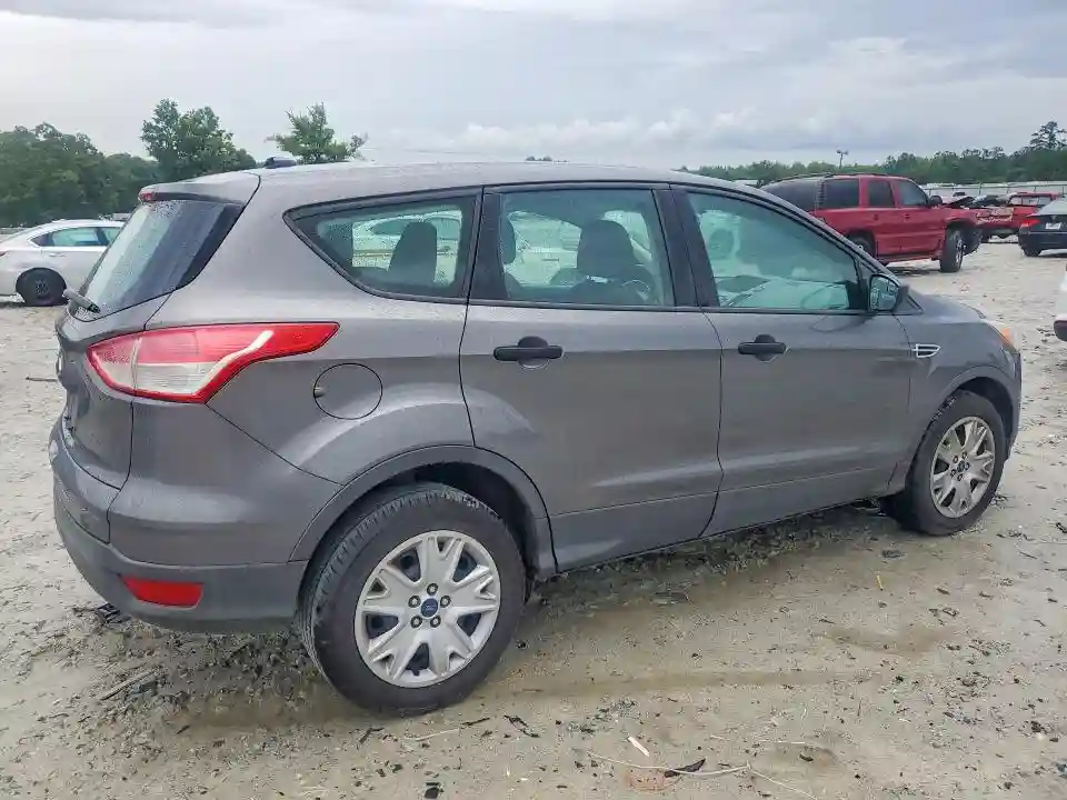1FMCU0F70DUB12104 2013 FORD ESCAPE-2