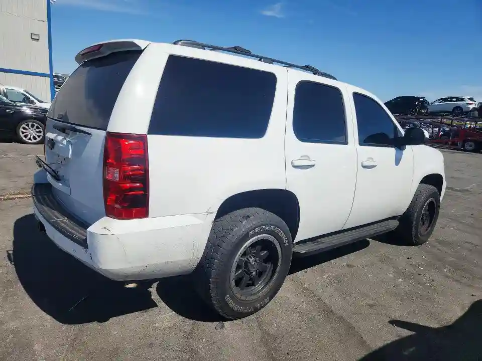 1GNSCBE08CR228145 2012 CHEVROLET TAHOE-2