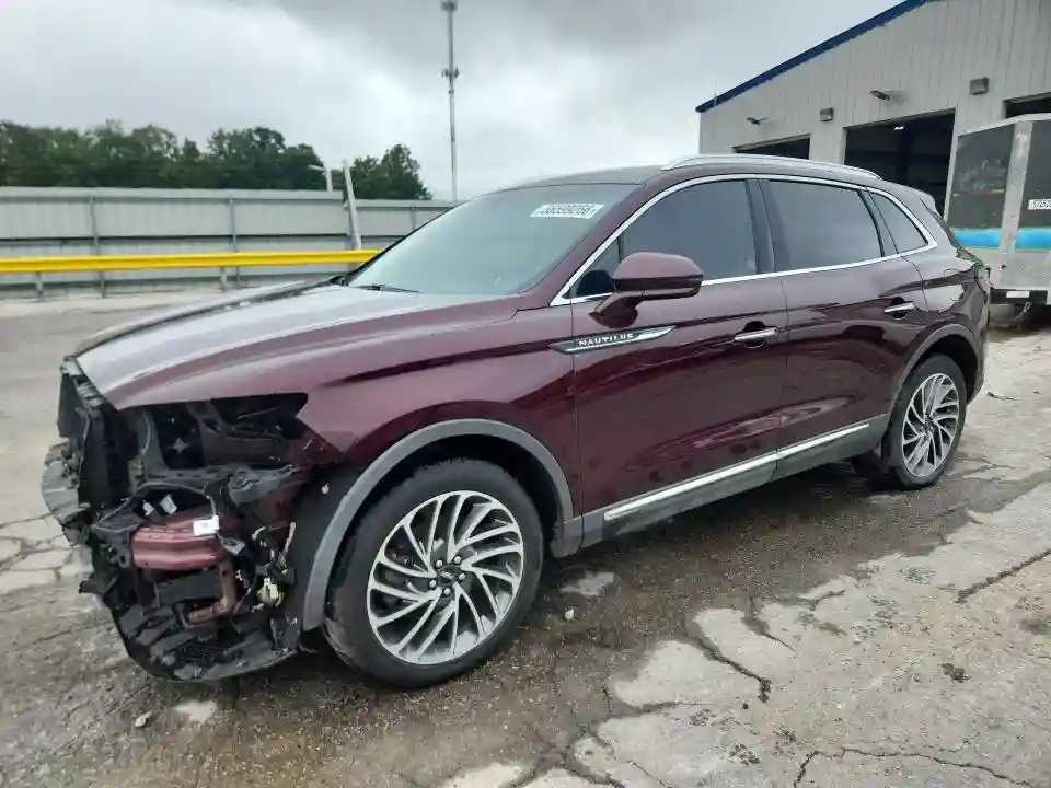 2LMPJ8K93LBL12175 2020 LINCOLN NAUTILUS-0