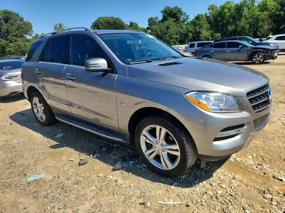 4JGDA2EB5CA025054 2012 MERCEDES-BENZ M-CLASS-3