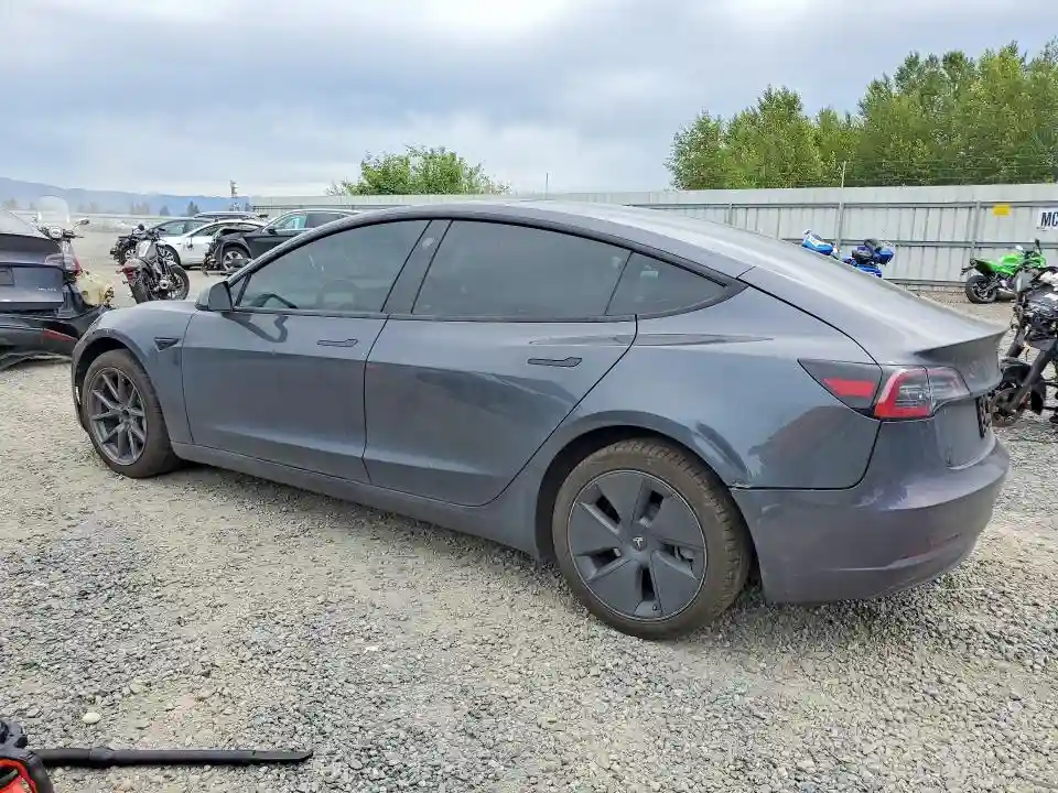 5YJ3E1EA8MF090690 2021 TESLA MODEL 3-1