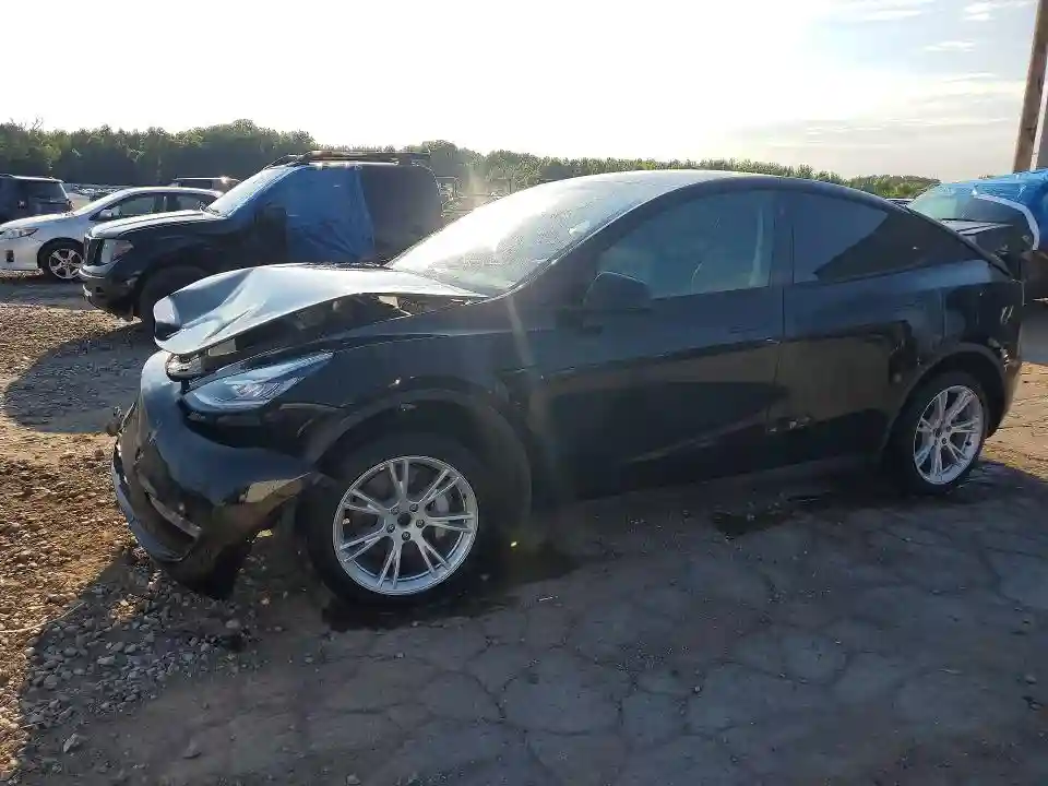 7SAYGDEE6PA058586 2023 TESLA MODEL Y-0